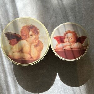 Set of two matching boxes